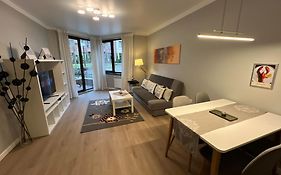 Boston Cozy Elegant Family Apt W Parking Near Nsa